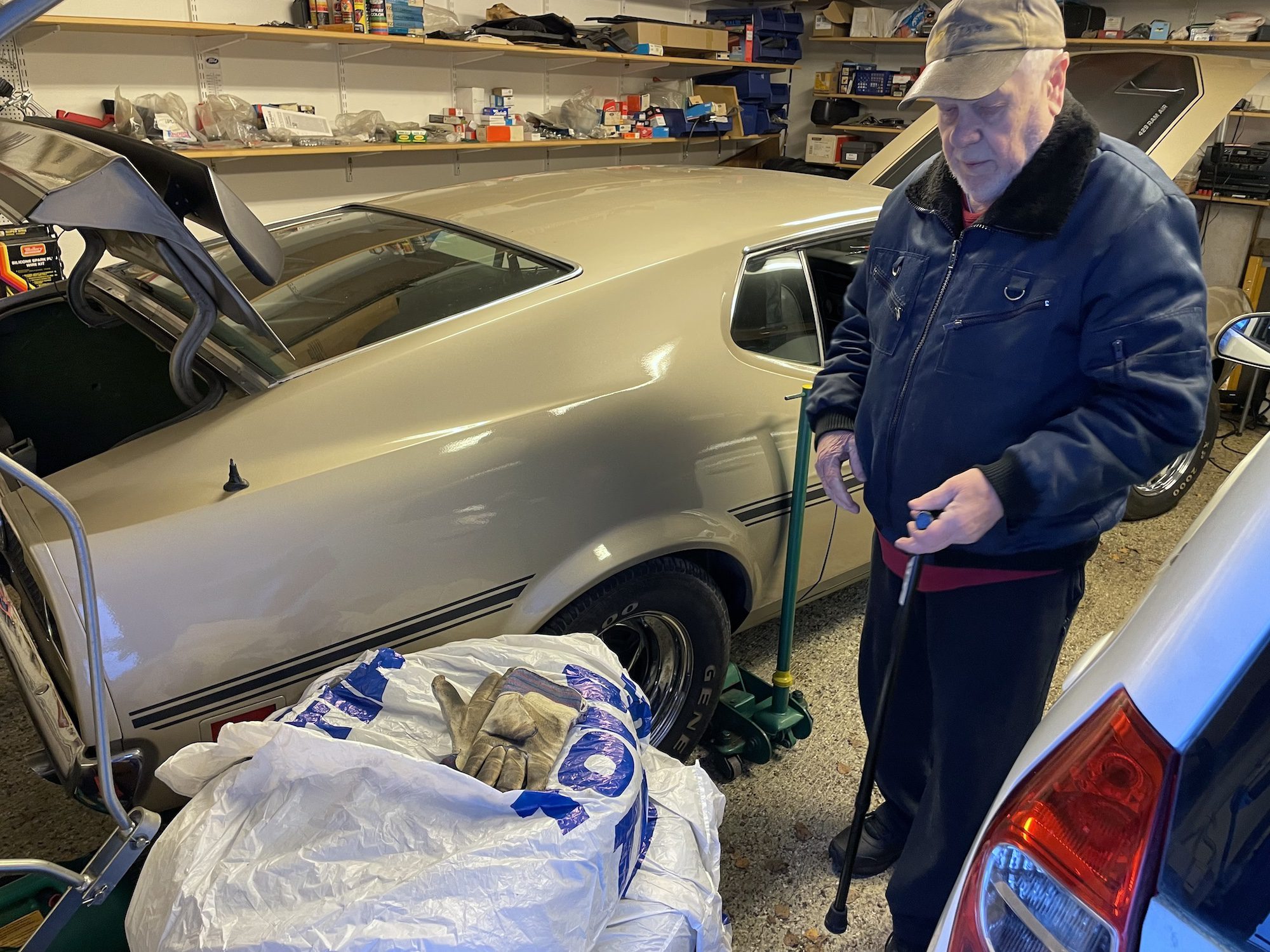 Äkta 429CJ bil
Magnum 500 Wheels
Finns Hemma