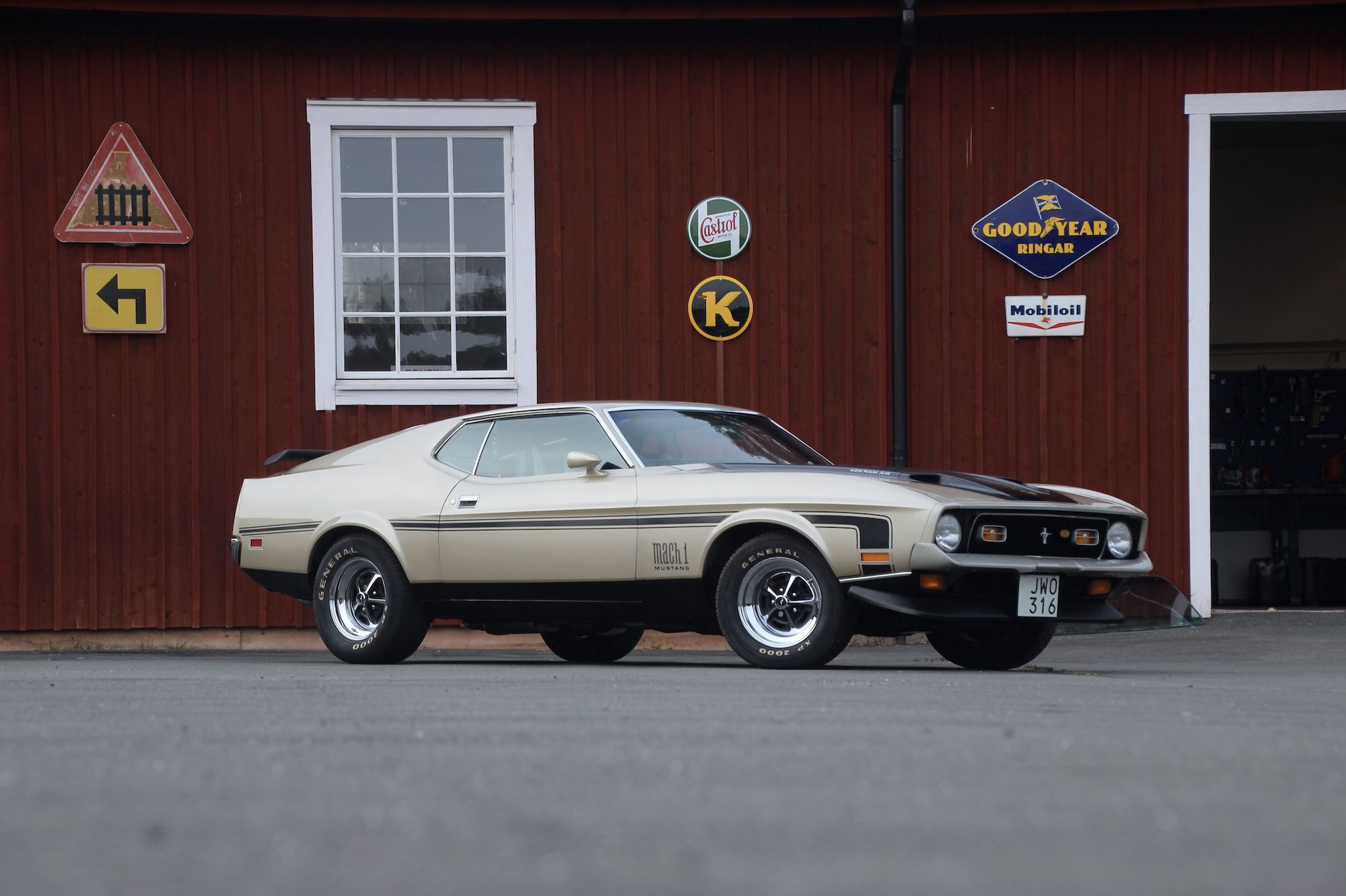 Äkta 429CJ bil
Magnum 500 Wheels

Finns Hemma